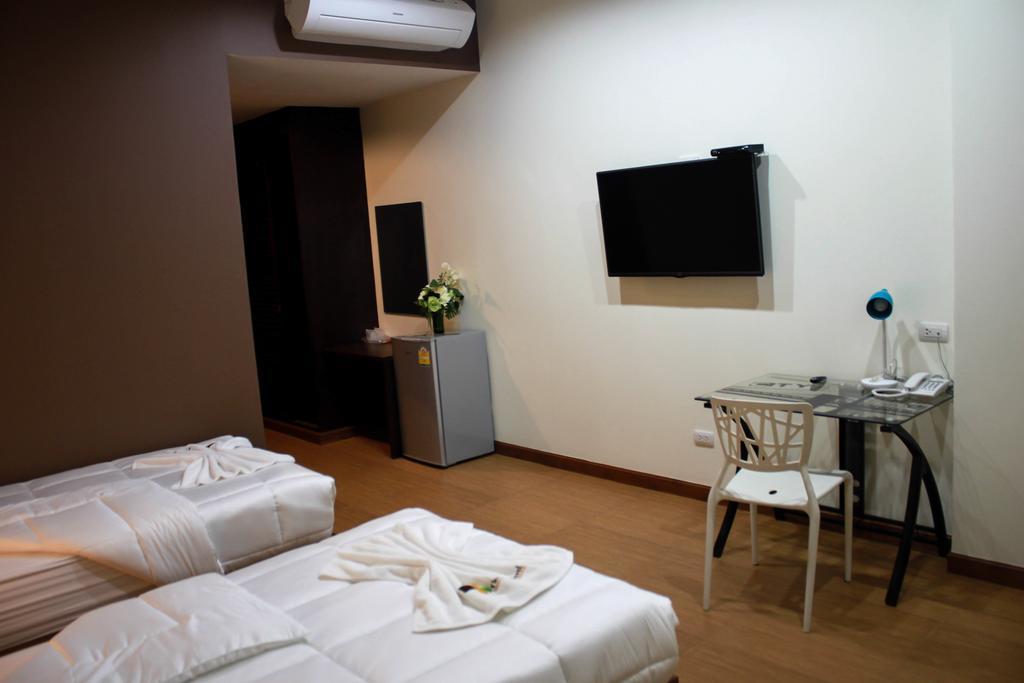 The Win Hotel Bang Saphan Ruang foto